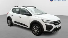 Used 2022 Dacia Sandero Essentiel Hatchback | £9,249 (Good price)
