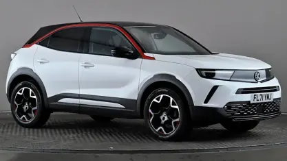 Second-hand Vauxhall Mokka SRi 131 CP (96 kW) 2021 Alb SUV