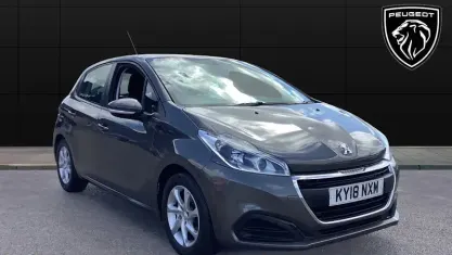 Used Peugeot 208 Active 82 HP (60 kW) 2018 Grey Hatchback