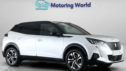 Used Peugeot e-2008 GT 100 kW (136 HP) 2023 White SUV