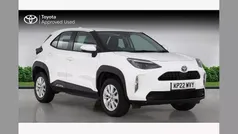 White Used 2022 Toyota Yaris Cross SUV | £18,495 (Good price)