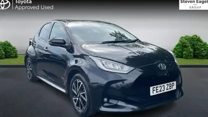 Used Toyota Yaris Design 116 HP (85 kW) 2023 Black Hatchback