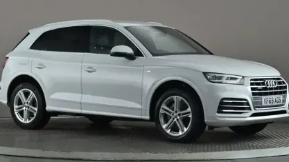 Used Audi Q5 S-Line 190 HP (139 kW) 2019 White SUV