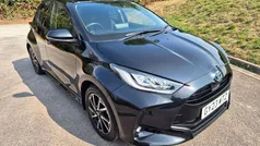 Black Used 2023 Toyota Yaris Hybrid Design Hatchback | £17,950 (Fair price)