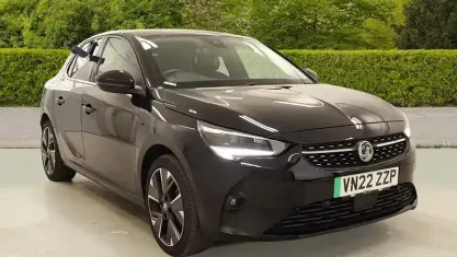 Second-hand Vauxhall Corsa-e Elite 100 kW (136 CP) 2022 Hatchback