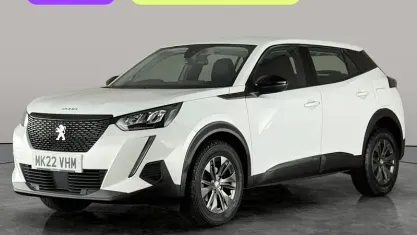 Used Peugeot 2008 Active Premium 110 HP (80 kW) 2022 White SUV