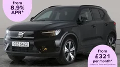 Black Used 2022 Volvo XC40 Core SUV | £19,761 (Fair price)
