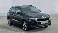 Black Used 2024 Skoda Karoq SE Drive SUV | £19,690 (Good price)
