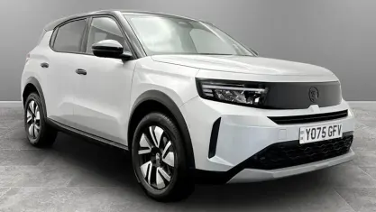 Used Vauxhall Frontera 145 HP (106 kW) 2026 Silver SUV