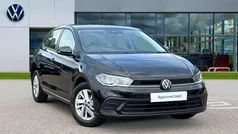 Deep black pearlescent Used 2022 VW Polo Life Hatchback | £16,850 (Fair price)