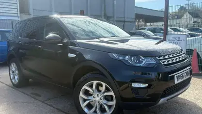 Used Land Rover Discovery Sport HSE 180 HP (132 kW) 2016 Black SUV