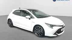 White Used 2021 Toyota Corolla Hatchback | £19,449 (Fair price)