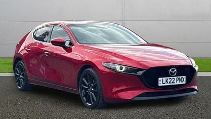 Używany Mazda 3 Inclusive 186 KM (136 kW) 2022 Czerwony Hatchback