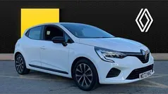 White Used 2023 Renault Clio V Evolution Hatchback | £13,087 (Good price)