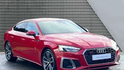 Używany Audi A5 Sportback S-Line 204 KM (150 kW) 2024 Czerwony Hatchback