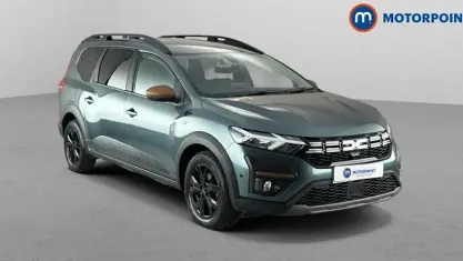 Used Dacia Jogger Extreme 110 HP (80 kW) 2024 Green MPV