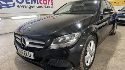 Used Mercedes C220 Executive 170 HP (125 kW) 2015 Black Estate