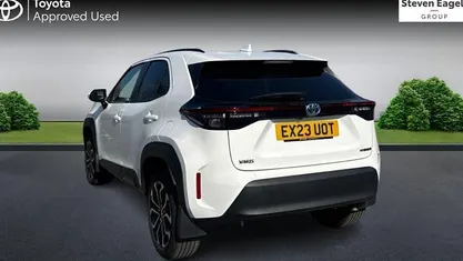 Used Toyota Yaris Hybrid Design 116 HP (85 kW) 2026 Estate