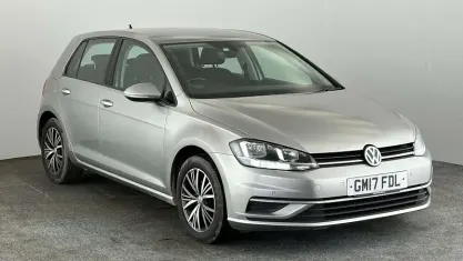 Used VW Golf VII SE 125 HP (91 kW) 2017 Silver Hatchback