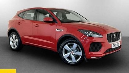 Używany Jaguar E-Pace R-Dynamic 179 KM (131 kW) 2019 Czerwony SUV