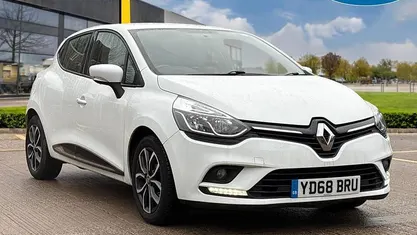 Used Renault Clio IV Play 90 HP (66 kW) 2019 Hatchback