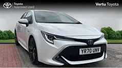 White Used 2020 Toyota Corolla Hatchback | £18,585 (Fair price)
