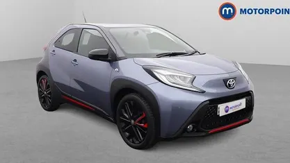 Used Toyota Aygo X 72 HP (52 kW) 2023 Grey SUV