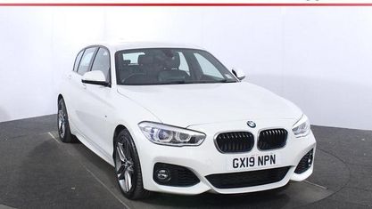Używany BMW 118 M Sport 136 KM (100 kW) 2019 Biały Hatchback