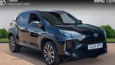 Used 2024 Toyota Yaris Hybrid Design Estate | £23,498 (Fair price)