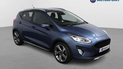 Begagnad Ford Fiesta Active 125 HK (91 kW) 2019 Blå Halvkombi