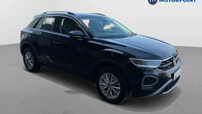 Used VW T-Roc Life 150 HP (110 kW) 2023 Black SUV