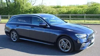 Used Mercedes E300 AMG line 306 HP (225 kW) 2022 Estate