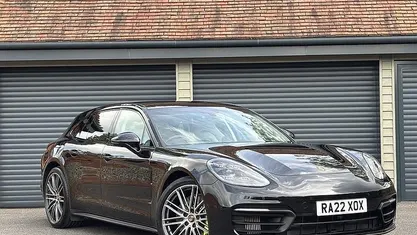 Used Porsche Panamera Platinum Edition 462 HP (339 kW) 2022 Estate
