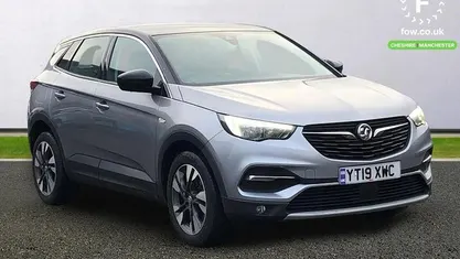 Used Vauxhall Grandland X Sport 131 HP (96 kW) 2019 Grey SUV