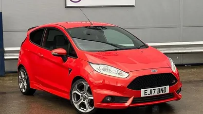 Used Ford Fiesta ST 182 HP (133 kW) 2017 Orange Hatchback