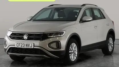 Used VW T-Roc Life 110 HP (80 kW) 2024 SUV