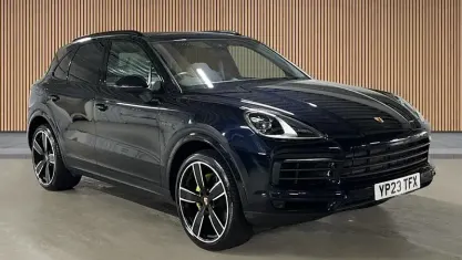 Used Porsche Cayenne Platinum Edition 462 HP (339 kW) 2022 Blue SUV