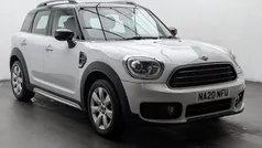 White Used 2020 Mini Cooper Classic Hatchback | £12,550 (Fair price)