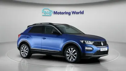 Used VW T-Roc Design 110 HP (80 kW) 2021 Blue SUV