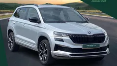 Brilliant silver metallic Used 2023 Skoda Karoq SportLine SUV | £26,119 (Fair price)