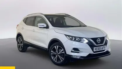 Begagnad Nissan Qashqai N-Connecta 160 HK (117 kW) 2020 Vit SUV