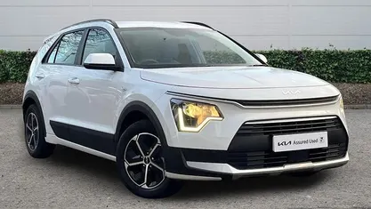 Used 2025 Kia Niro SUV | £21,317 (Good price)