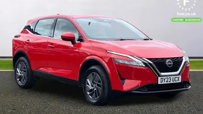 Usado Nissan Qashqai Acenta Premium 158 CV (116 kW) 2023 Rojo SUV