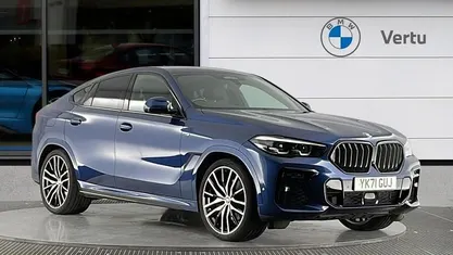 Begagnad BMW X6 M Sport 340 HK (250 kW) 2021 Blå SUV