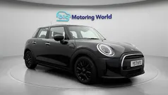 Black Used 2021 Mini Cooper Classic Hatchback | £15,700 (Fair price)
