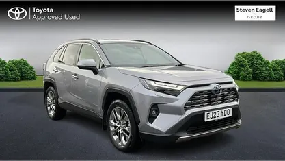 Used 2025 Toyota RAV4 Estate | £34,799 (Fair price)