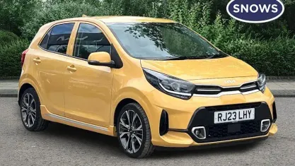 Begagnad Kia Picanto GT-Line 67 HK (49 kW) 2023 Gul Halvkombi