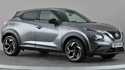 Used Nissan Juke N-Connecta 114 HP (83 kW) 2023 Grey SUV
