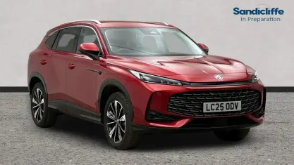Usado MG HS Trophy 169 HP (124 kW) 2024 Prateado SUV
