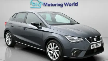 Begagnad Seat Ibiza FR 110 HK (80 kW) 2023 Grå Halvkombi